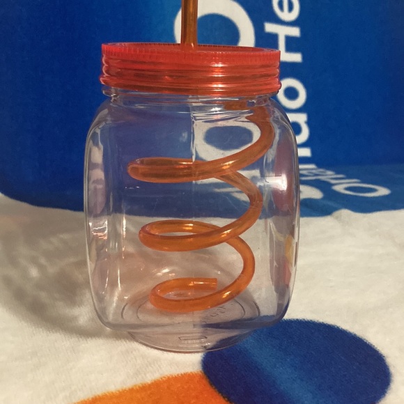 2015 Slurpee cup shaped like fish bowl with curly straw 6” - Picture 2 of 3